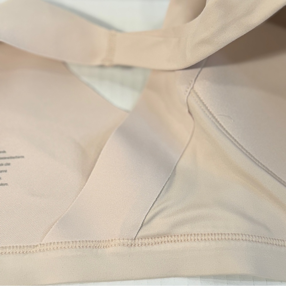 🆕 Warners No Side Effects Underarm and Back-Smoothing Wireless XXL Nude 🆕 - Picture 12 of 16